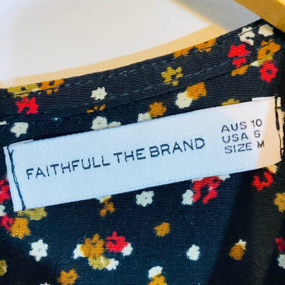 Faithfull the Brand Alena Black Floral Print Short Sleeve Culotte Jumpsuit Sz M - Picture 9 of 13